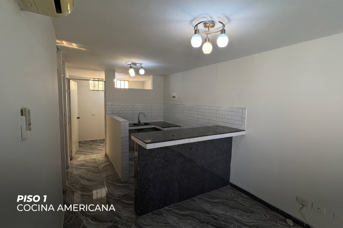 Casa de 3 pisos en Condominio Sol de Chepén