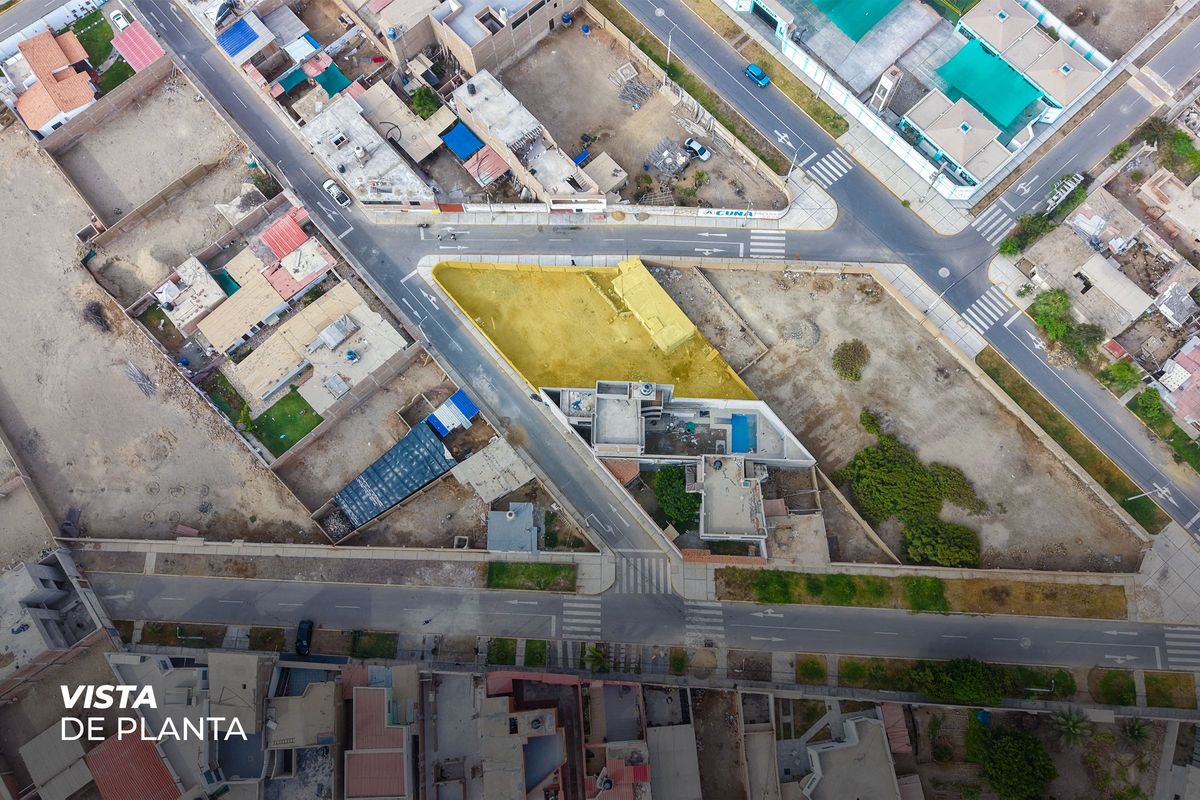 Terreno en esquina en Las Lomas, Huanchaco